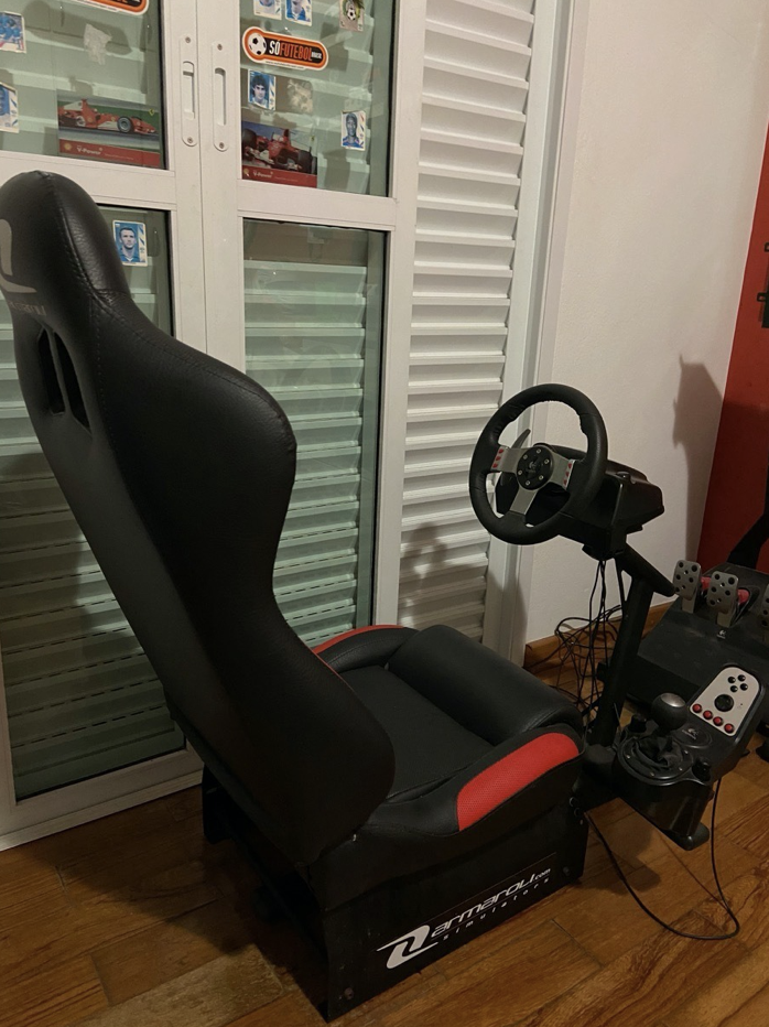 Volant G27 + Cockpit + Câmbio manual + Suporte de TV – Race Cars Club